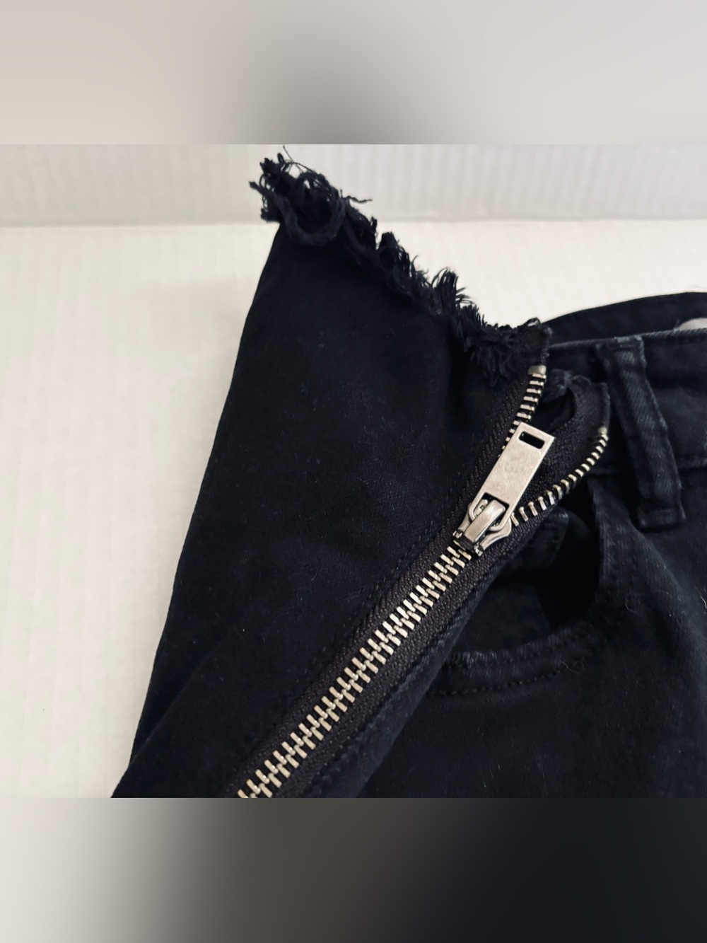 DL1961 Florence Cropped Mid Rise Instasculpt Skinny Black Jeans Side Zipper 26 - Picture 5 of 14